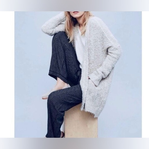 Free People | Cream Bouclé Oversized Cardigan Sweater | S - Picture 1 of 5